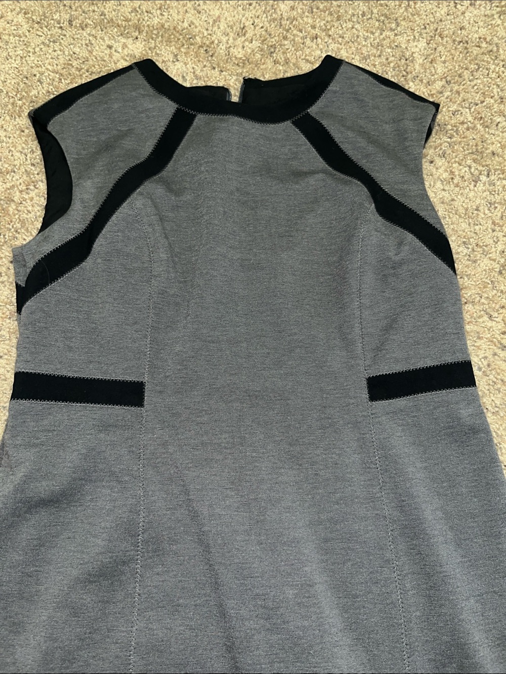 Dress - Picture 2 of 3